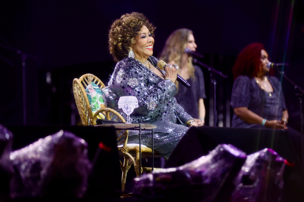Alcione (2)