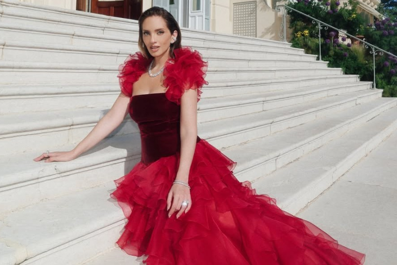 Riviera Francesa - Brasileiras levam elegância e protagonismo ao tradicional baile da amfAR em Cannes