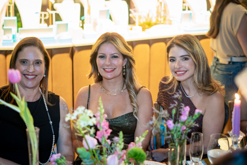 Elegância sensível - Entre joias e vivências, Diamond Design celebra o Dia das Mães com exclusive talk de Theodoro
