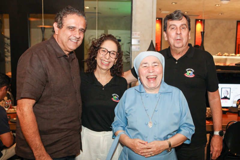 Ação Solidária - Amigos Express reúne embaixadores no Soho RioMar para lançar nova edição de show beneficente