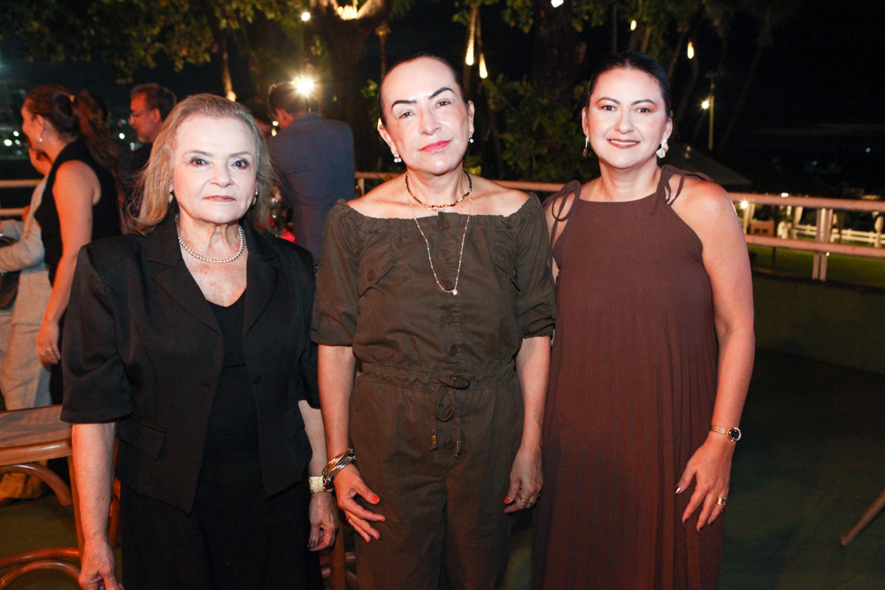 Anita Gomes, Helda Sobreira E Ageline Celestino