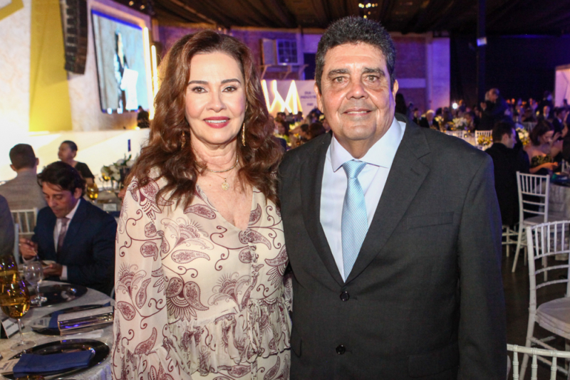 Reconhecimento empresarial - Trajetórias que transformam o Ceará marcam celebração da Fiec no Dia da Indústria