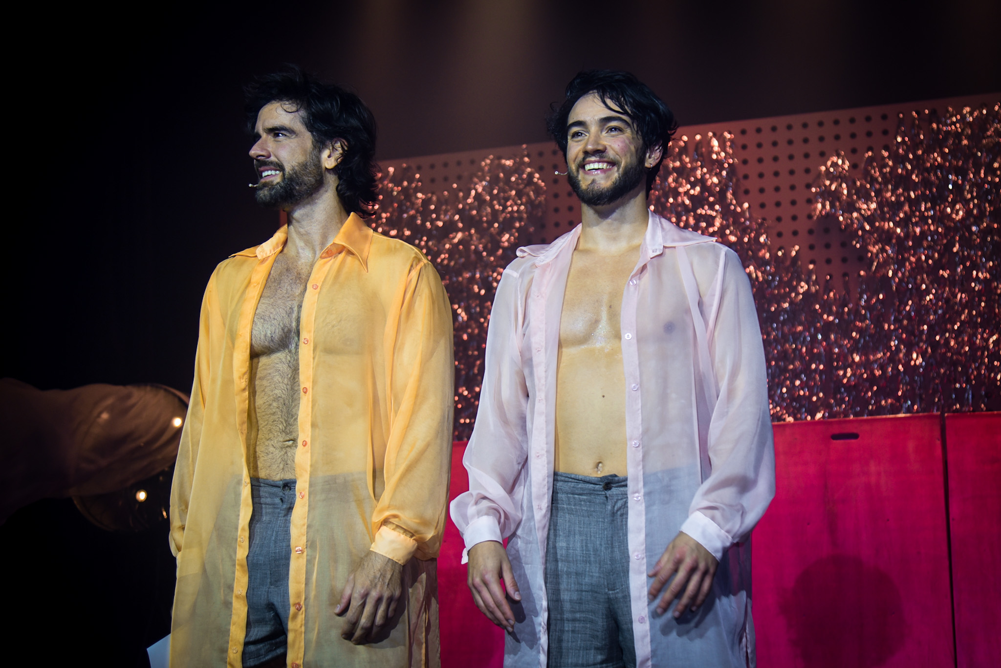 Espetáculo Poemas marca estreia no Teatro Multiplan e abre temporada em São Paulo