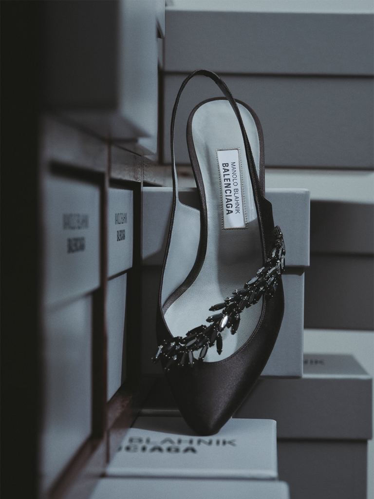 Balenciaga E Manolo Blahnik (7)