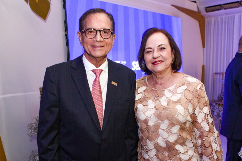 Reconhecimento empresarial - Trajetórias que transformam o Ceará marcam celebração da Fiec no Dia da Indústria