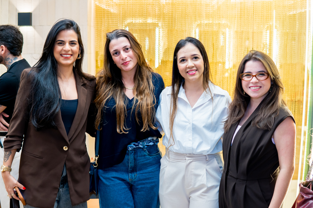 Bruna Da Mata, Júlia Maio, Roberta Chaves E Gislane Gomes (2)