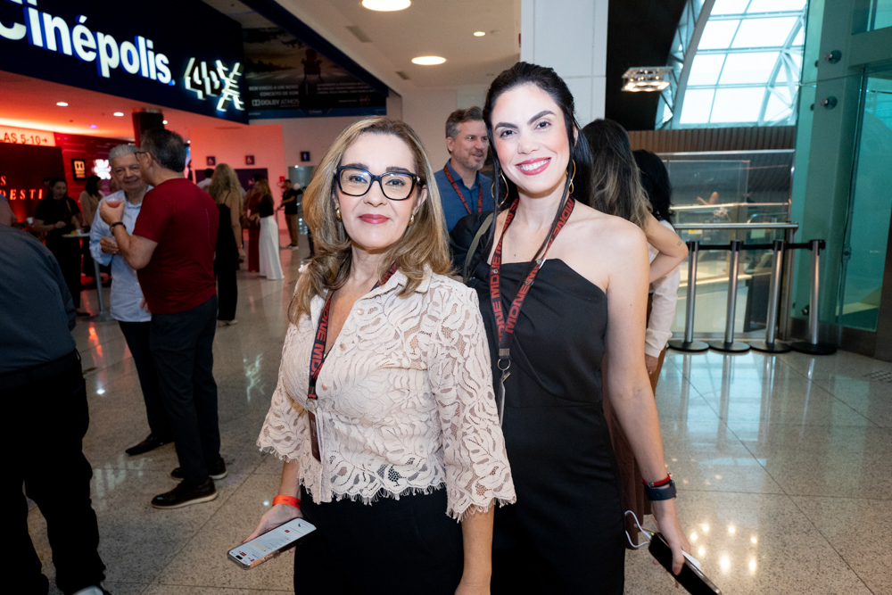 Carla Picanço E Ingrid Maciel