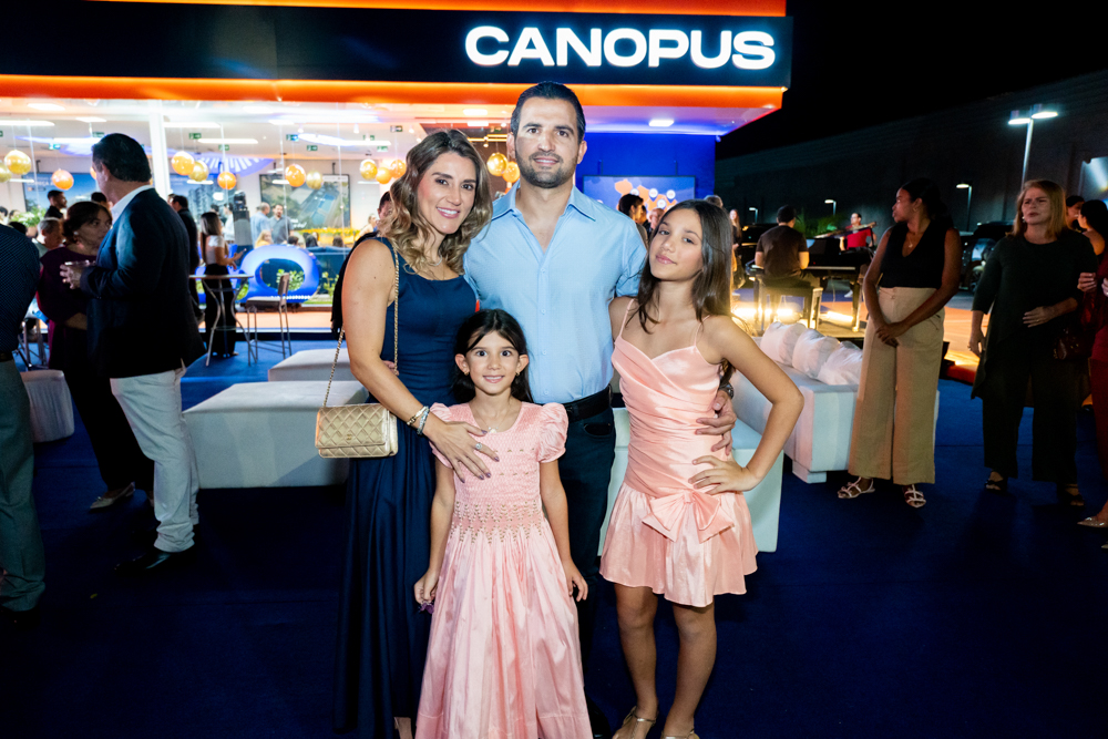 Carol, Álvaro, Ana Letícia E Ana Júlia Carvalho