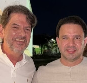 Lideranças políticas e empresariais curtem show de Diogo Nogueira no Iate Clube de Fortaleza