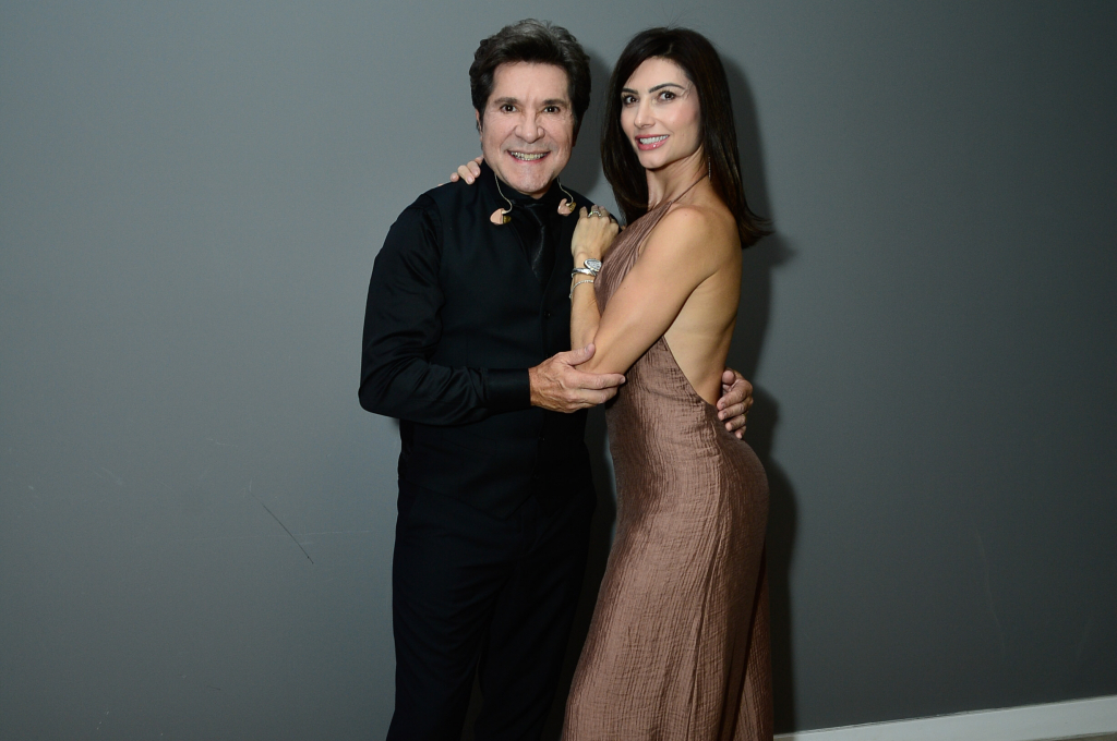 Daniel E Aline