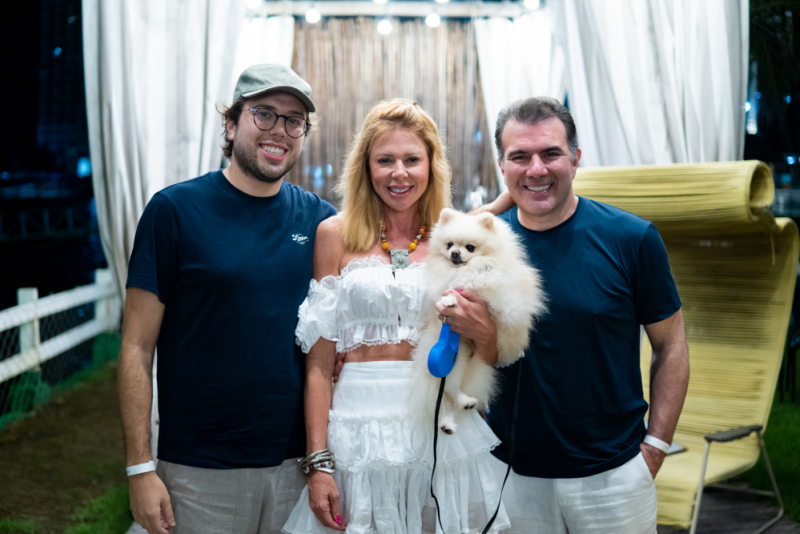 Experiência à beira-mar - Iate Clube de Fortaleza embalou o fim de semana em clima descontraído e trilha brasileira