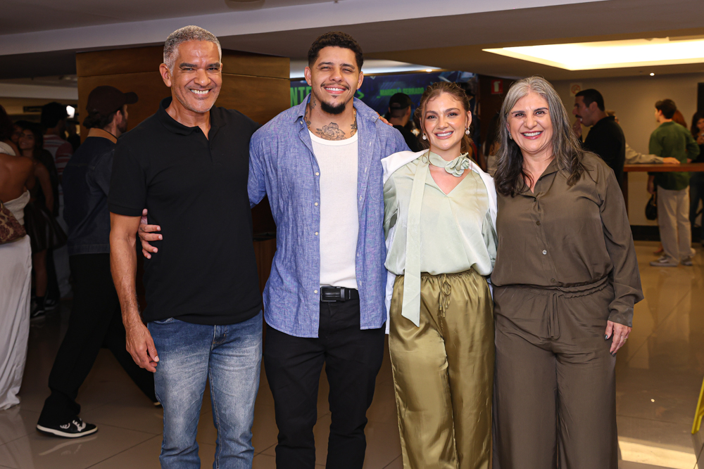 Pré Estreia Do Filme "o Rei Da Internet"