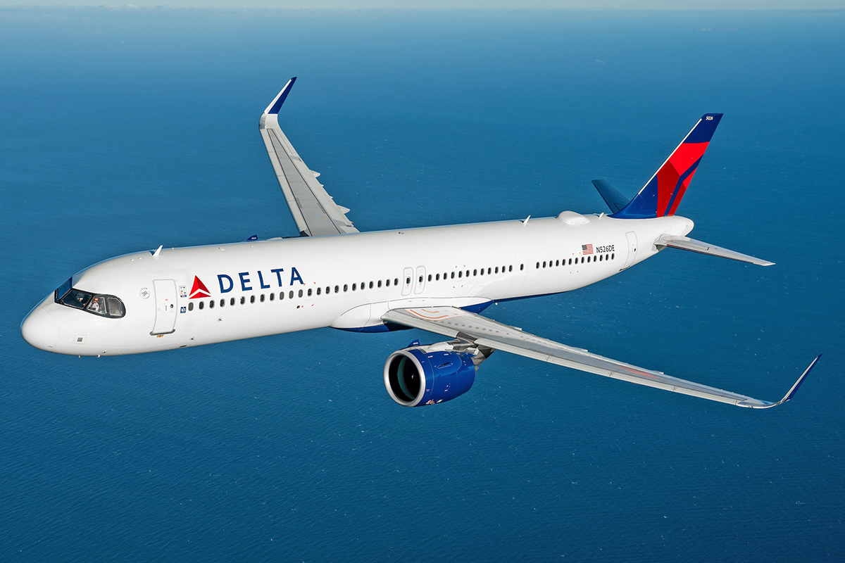 Delta vai eliminar serviço de bordo em voos curtos dentro dos Estados Unidos