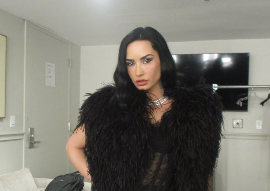 Demi Lovato confirma show solo da turnê “It’s Not That Deep” em São Paulo