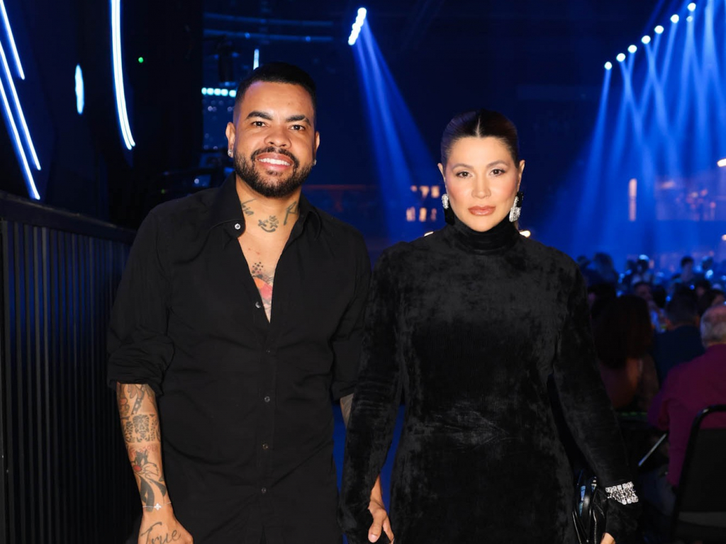 Dentinho E Dani Souza