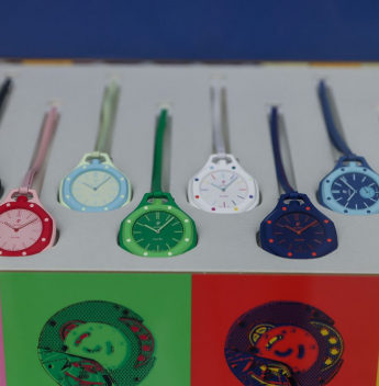 Swatch x Audemars Piguet expõe nova lógica do luxo: hype instantâneo e queda acelerada nos preços