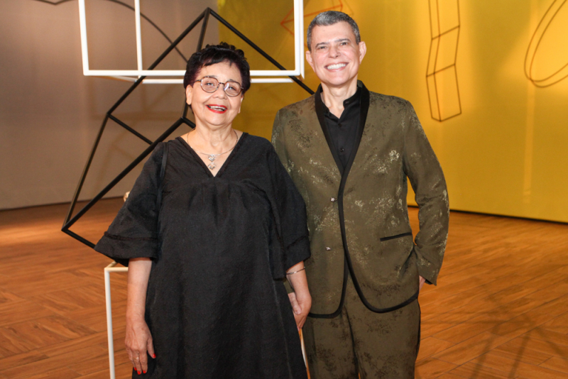 IN Fortaleza - Abelardo Targino recebe os 60 anos cercado de amigos, música e convidados internacionais