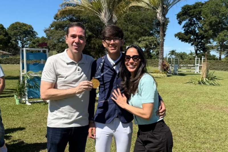 Eduardo, Pedro E Nadia Bismarck