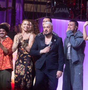 Turnê “Três Graças” leva elenco da novela para noite de shows no Rio