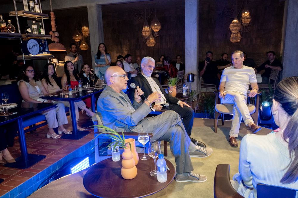 Encontro Exclusivo Da Moura Dubeux Com Arthur Casas E Benedito Abbud (8)