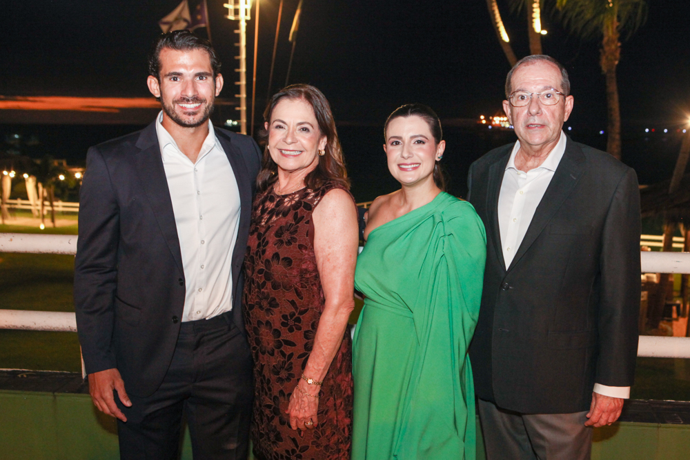 Ênio Filho, Vera, Ingred E Ênio Silveira (5)