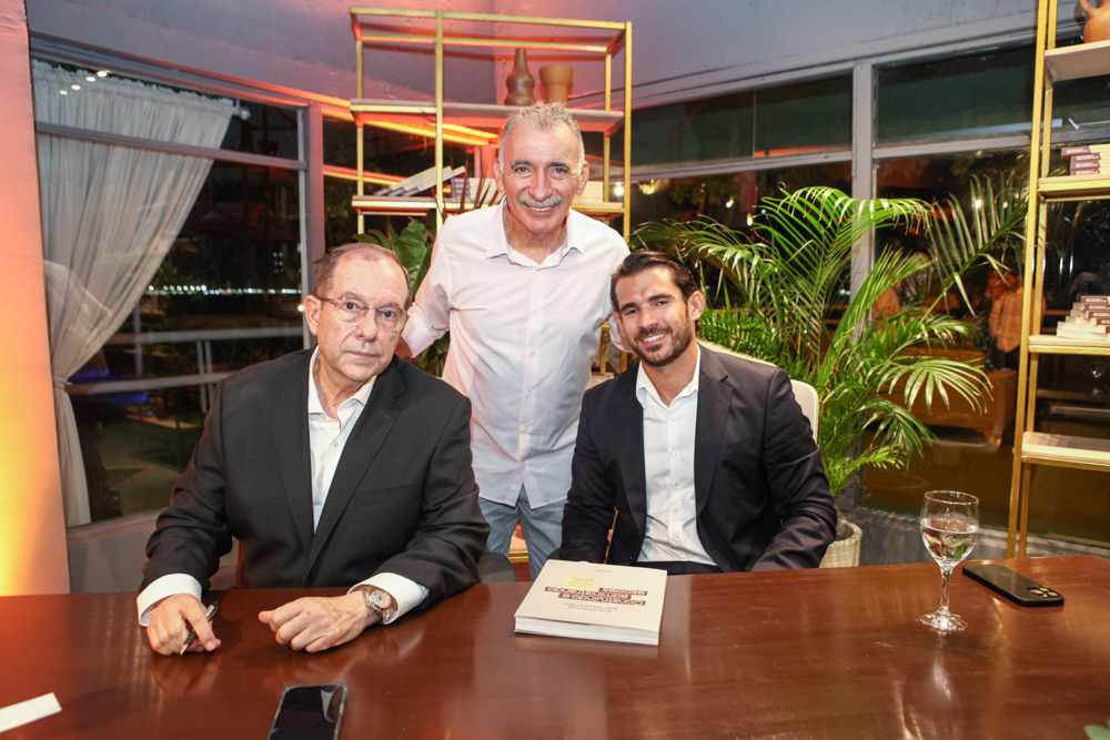 Ênio Silveira, Artur Bruno E Ênio Filho Silveira (2)
