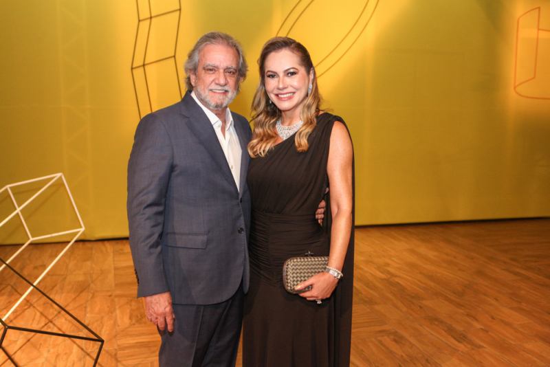 IN Fortaleza - Abelardo Targino recebe os 60 anos cercado de amigos, música e convidados internacionais