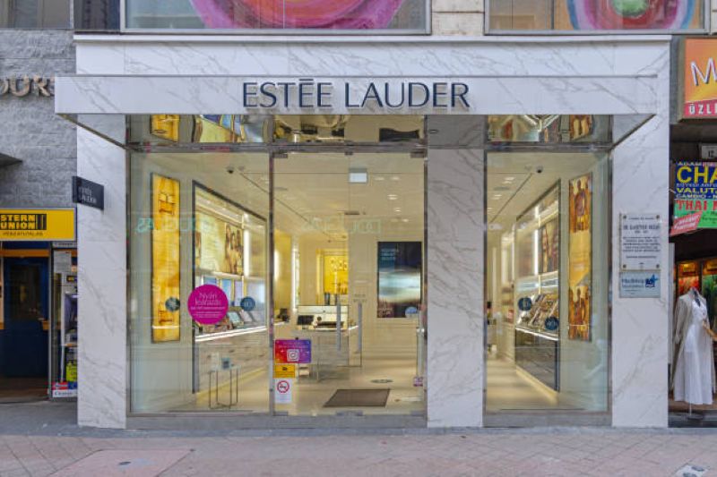 Estée Lauder