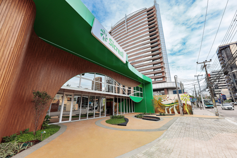 Fachada Sicredi Sede Aldeota 2 1 (1) (1) (1)