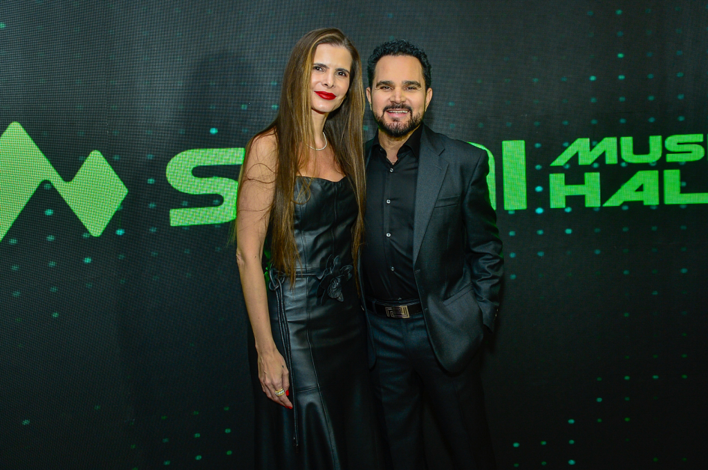 Flávia Fonseca E Luciano Camargo