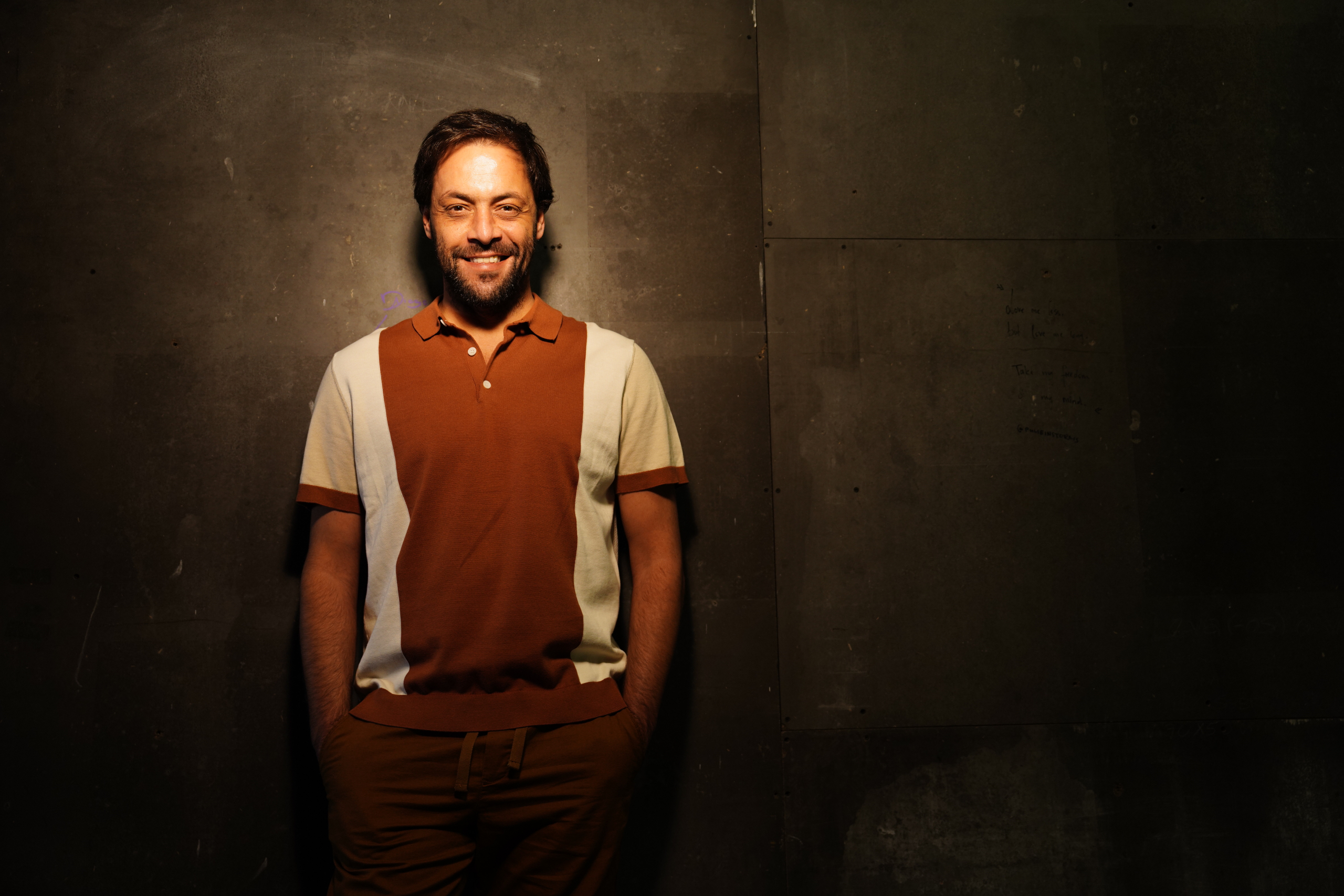 António Zambujo leva novo álbum “Oração ao Tempo” ao palco do Teatro RioMar Fortaleza