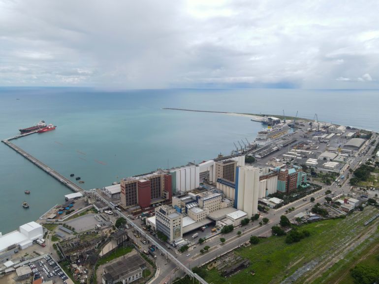 Foto Porto De Fortaleza Foto Divulgacao