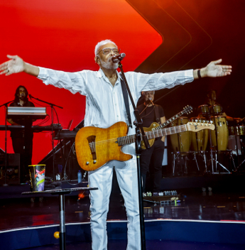 Gilberto Gil confirma único show do São João 2026 em Salvador
