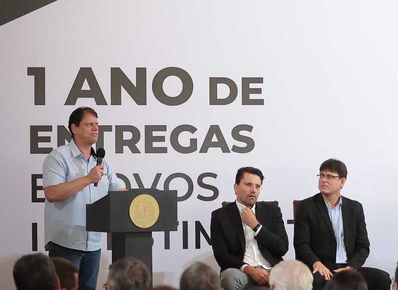 Chapa governista em São Paulo oficializa Tarcísio, Ramuth, Derrite e do Prado