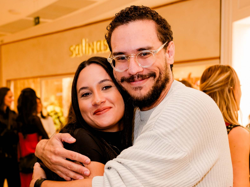 Grazi Ferreira E Joao Magagnin