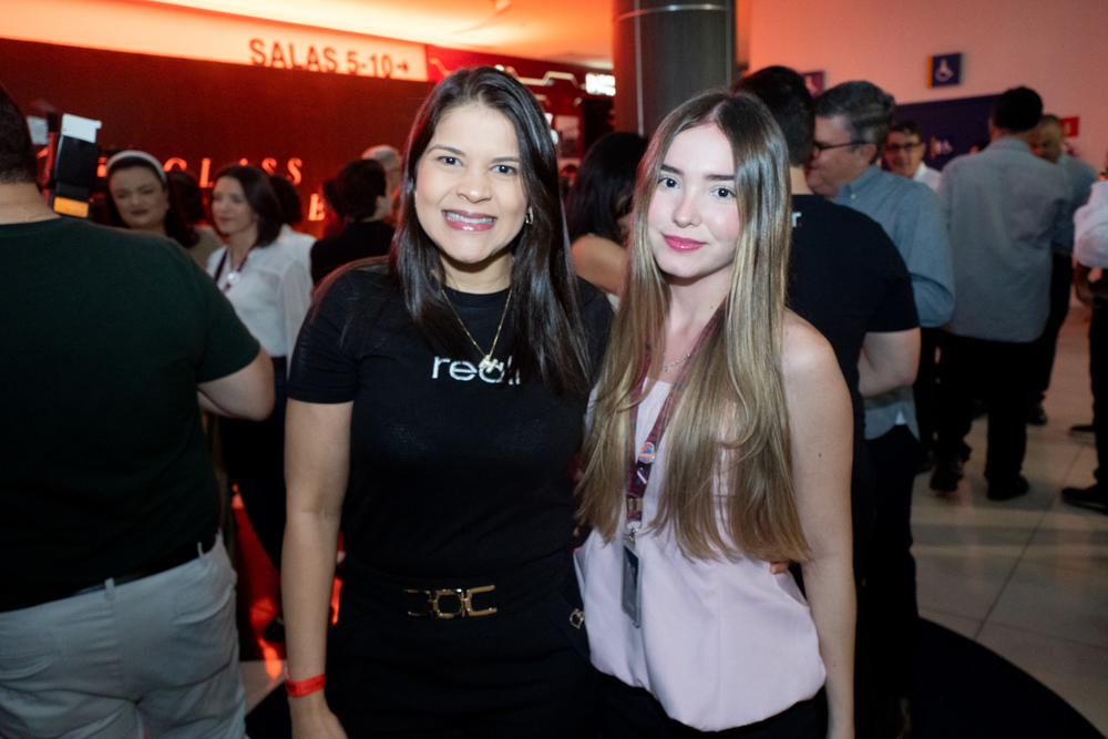 Henne Cabral E Lara Matos