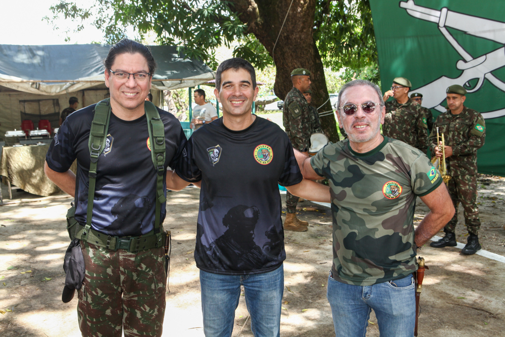 Henrique Daniel Carvalho, André Guttoski E André Montenegro (2)