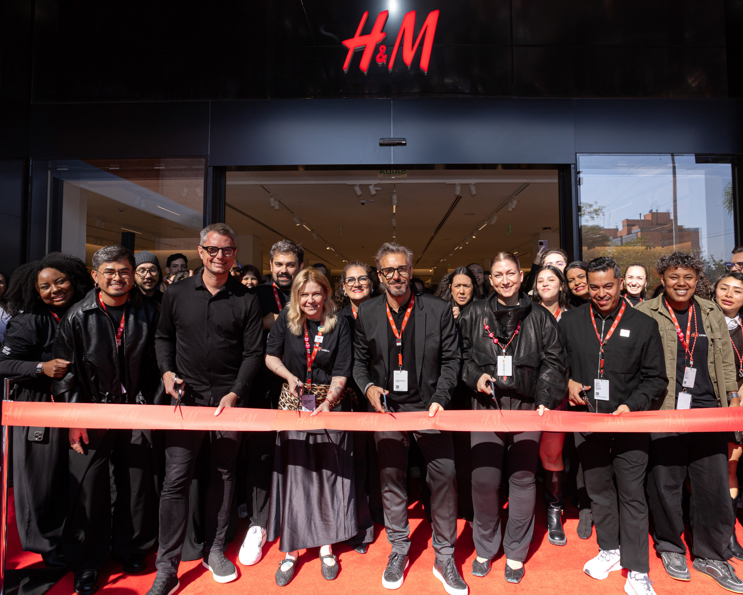 H&M inaugura primeira loja no Sul do Brasil e projeta novas unidades