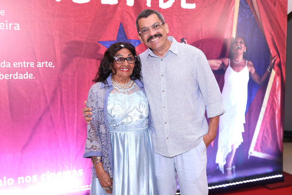 Pré Estreia Do Filme "mambembe"