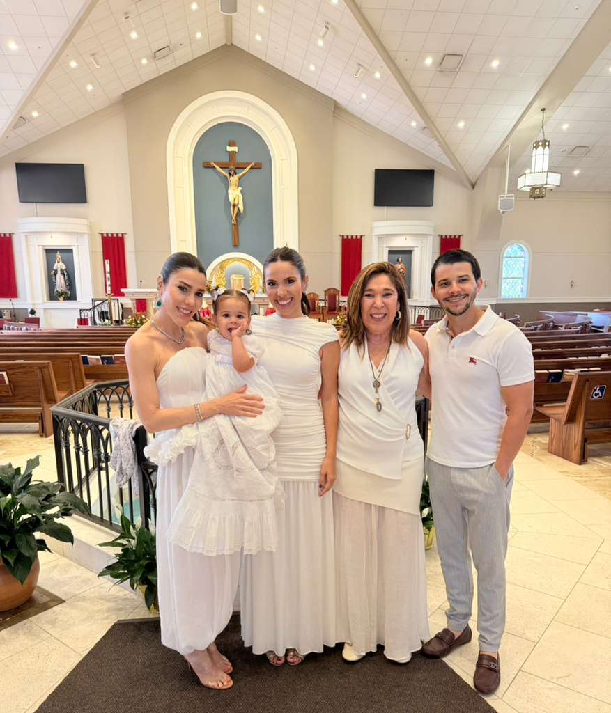 Juliana Cordeiro, Olivia, Nicole, Sônia E Pedro Paulo