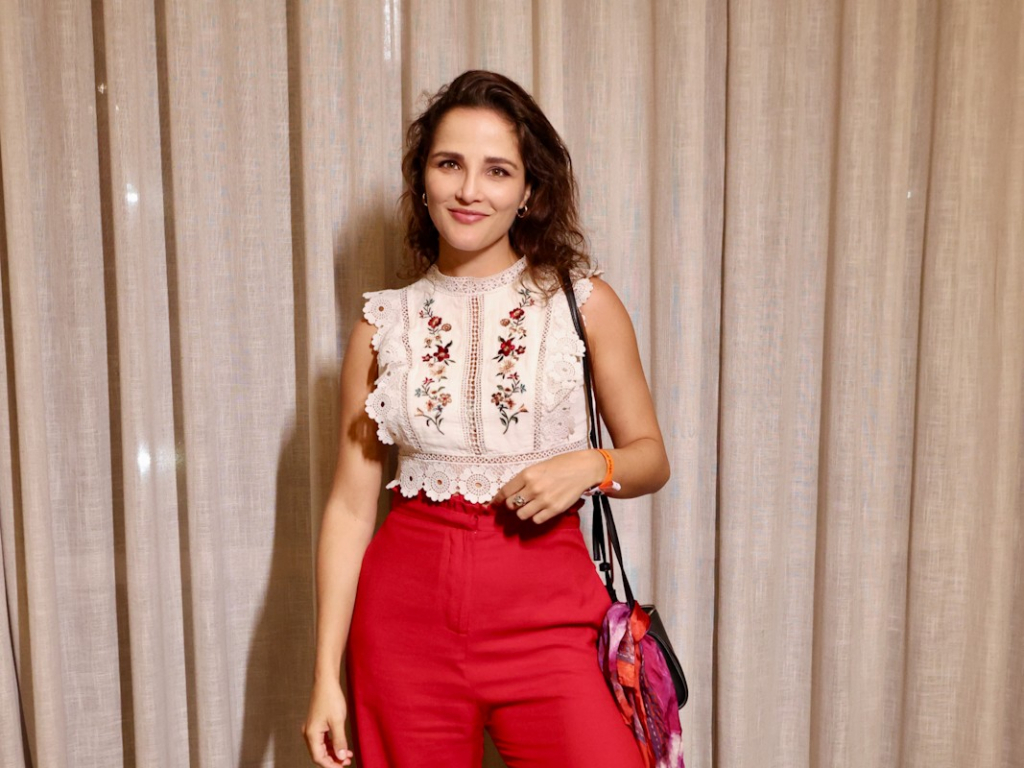 Juliane Portella 5518