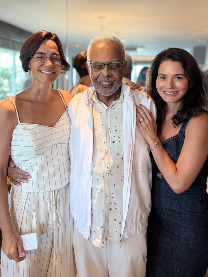 Karine Studart, Gilberto Gil E Renata Vale