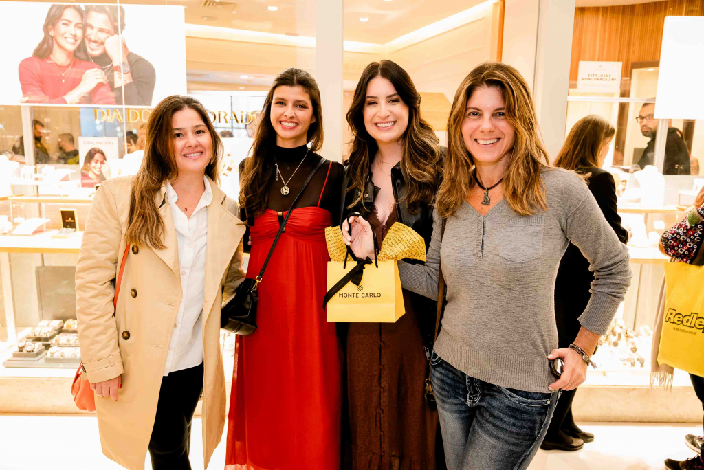 Layla Franca, Paula Brocchi, Michelle Pineiro E Renata Granchi