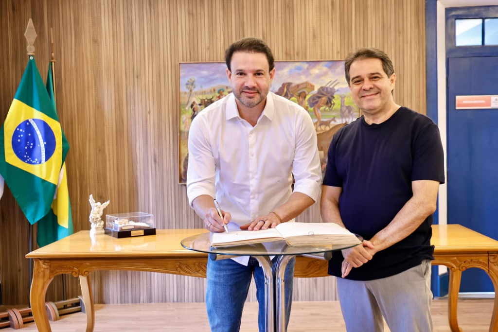 Leo Couto E Evandro Leitão