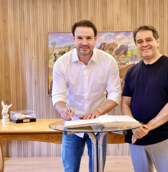 Evandro Leitão anuncia Leo Couto no comando interino da Prefeitura de Fortaleza