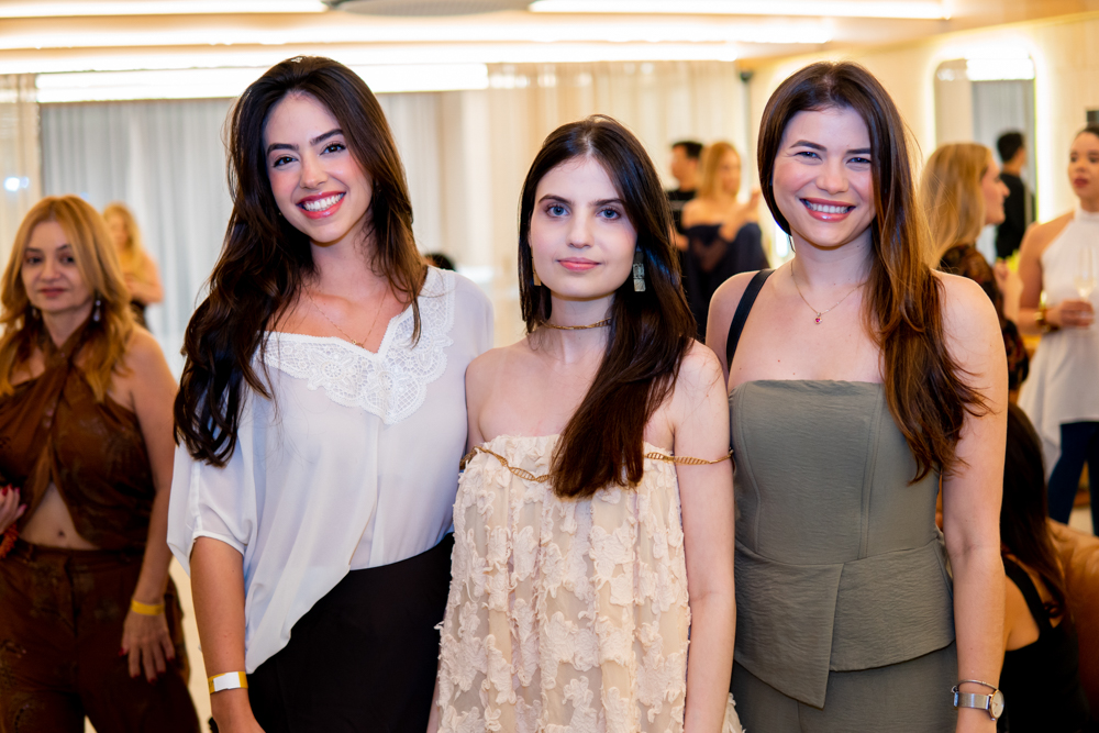 Let[icia Macêdo, Chiara Fernandes Ary E Sâmia França (1)