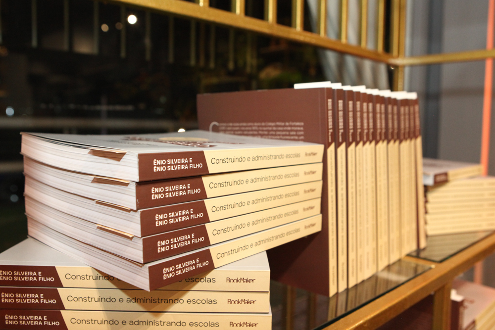 Livro Construindo E Administrando Escolas (126)