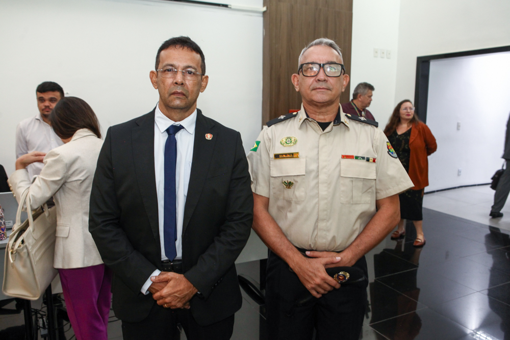 Luis Carlos E Ten. Junior (2)