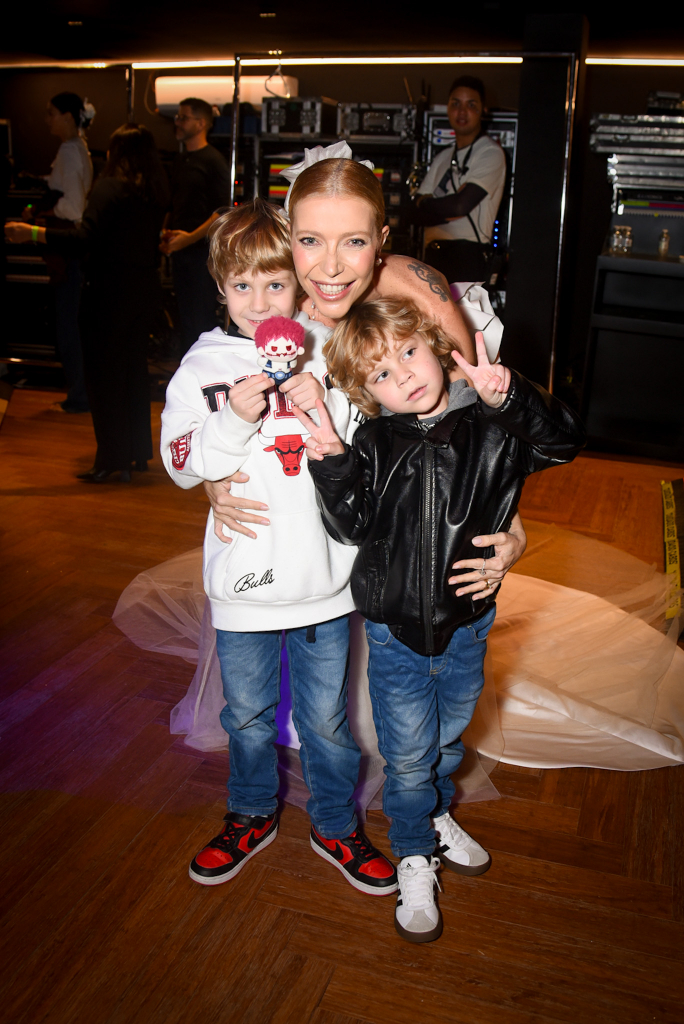 Luiza Possi, Cris Gomes, Zizi Possi E Filhos 1757