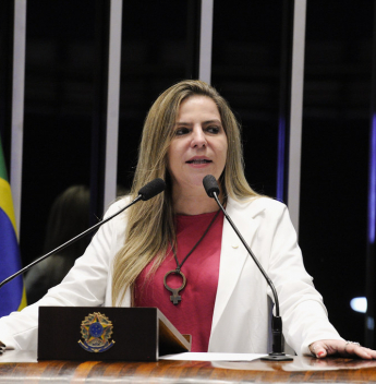 Rede Sustentabilidade prepara ato de filiação de Luizianne Lins e movimenta cenário político do Ceará